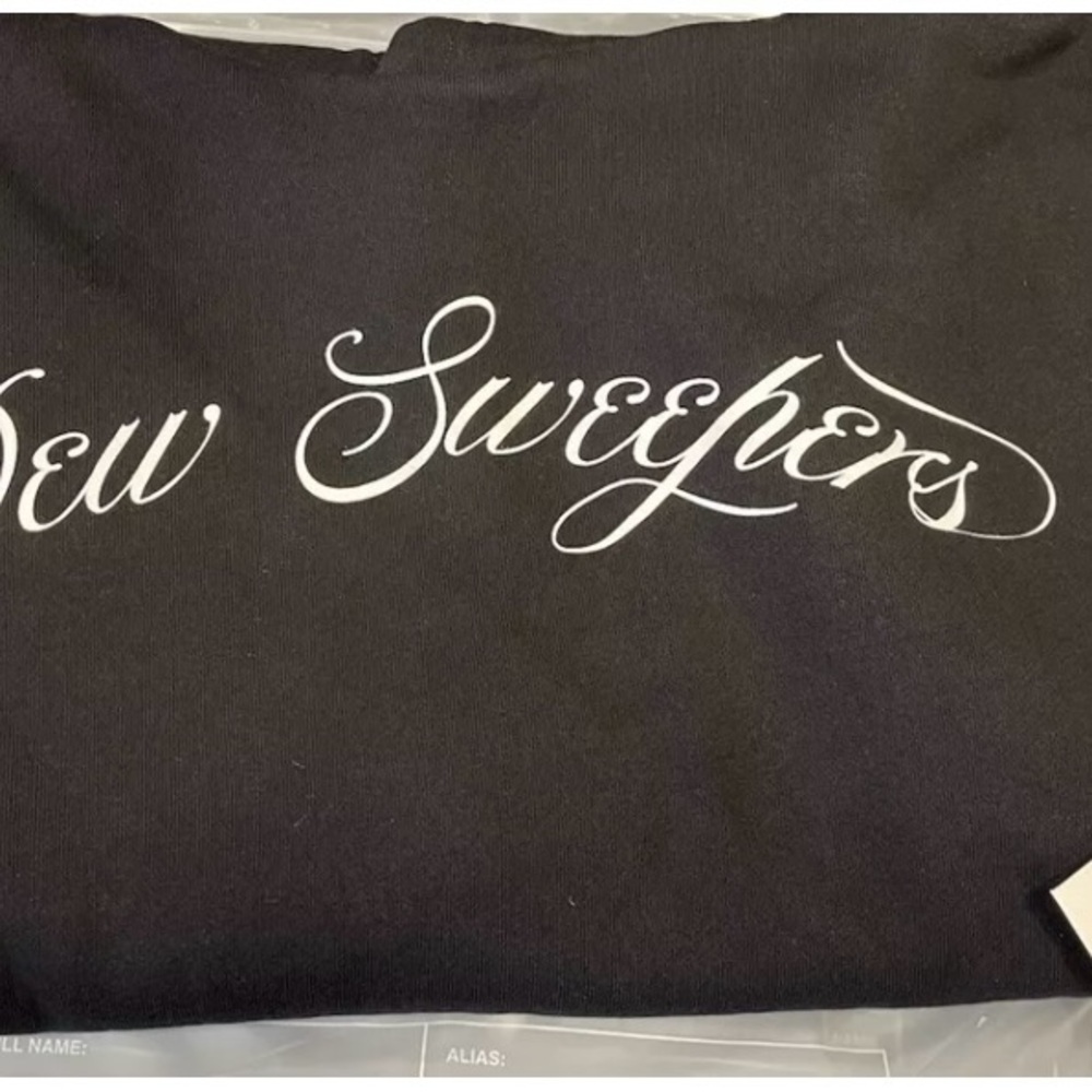Students Dew Sweepers 400 GSM Insulated Hoodie XXL New With Tags